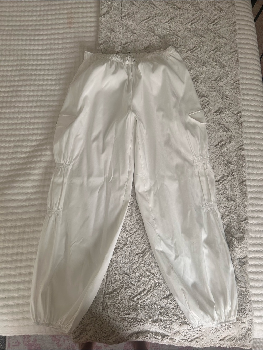 Zara White Cargo Jogger Pants with Elastic Cuffs